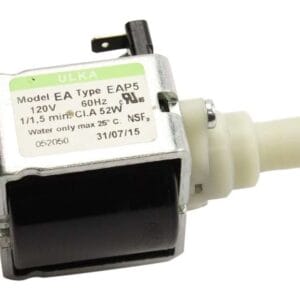 Pompe à eau De'Longhi en métal et plastique, modèle EA Type EAP5 avec étiquette de spécifications techniques visible.